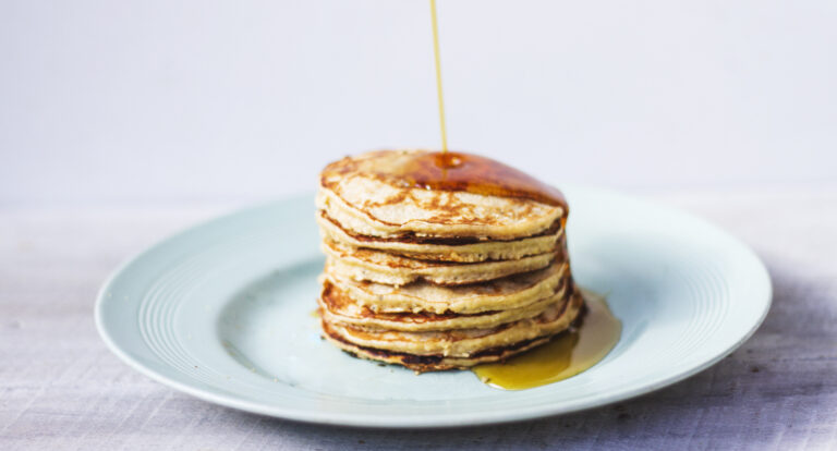 Banana Maca Pancakes – Pheebs Foods